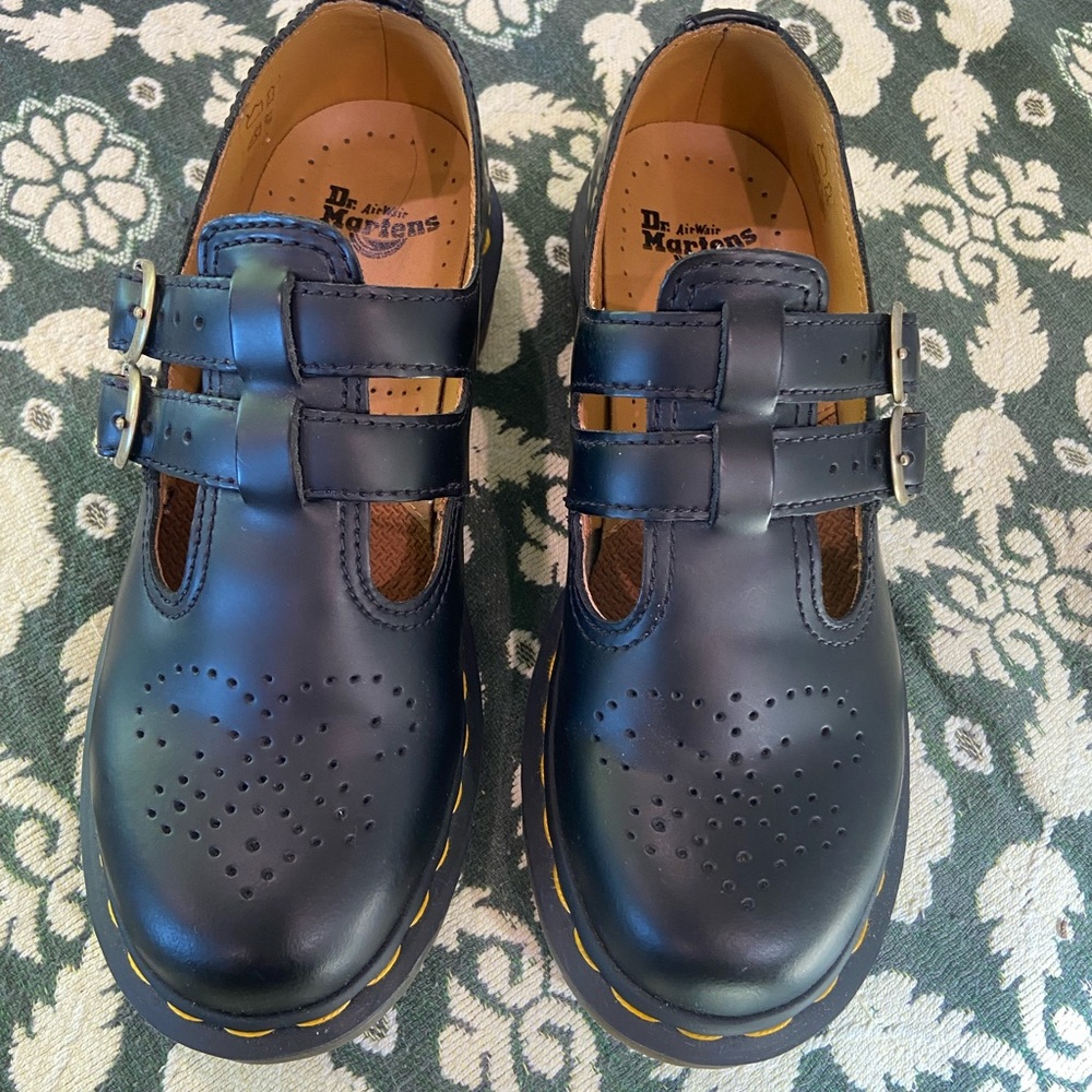 💔SOLD💔Dr. Martens Mary Jane